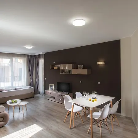 아파트 дюн палас 포마리